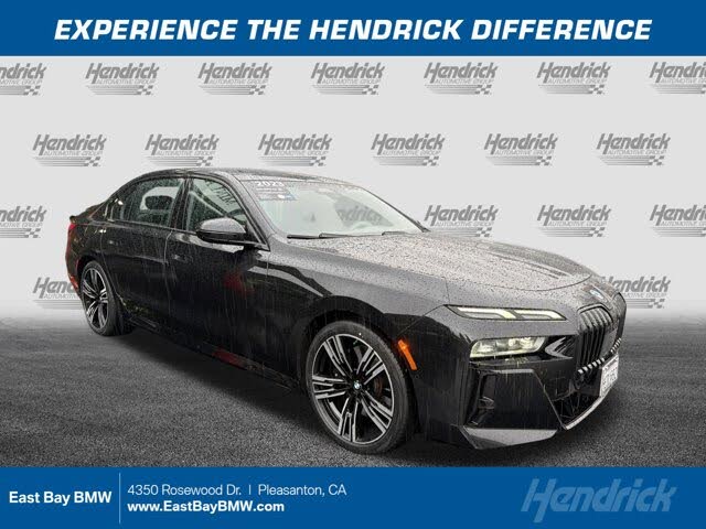 2023 BMW 7 Series 740i RWD