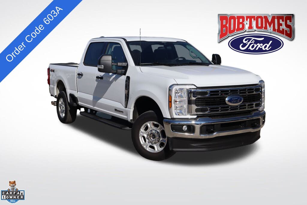 2025 Ford F-250 Super Duty XLT Crew Cab 4WD