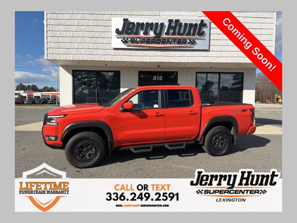 2025 Nissan Frontier PRO-4X Crew Cab 4WD