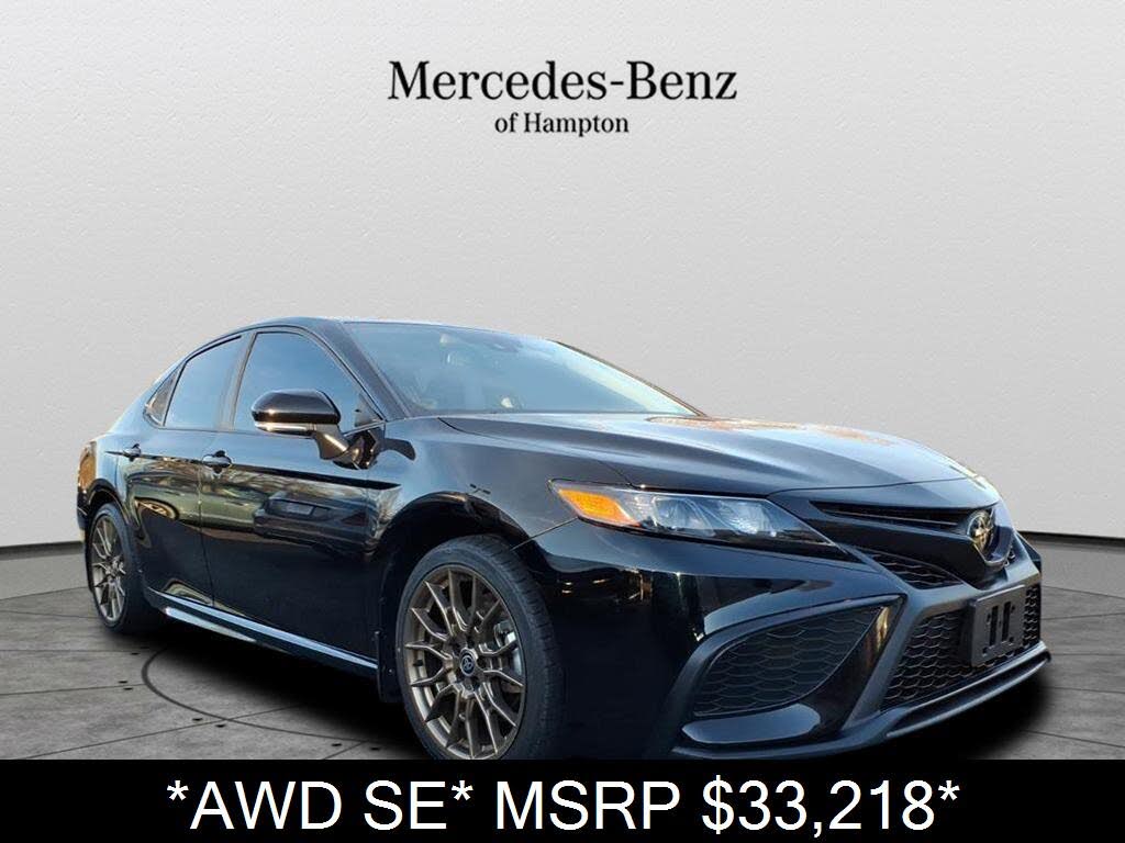 2024 Toyota Camry SE Nightshade AWD