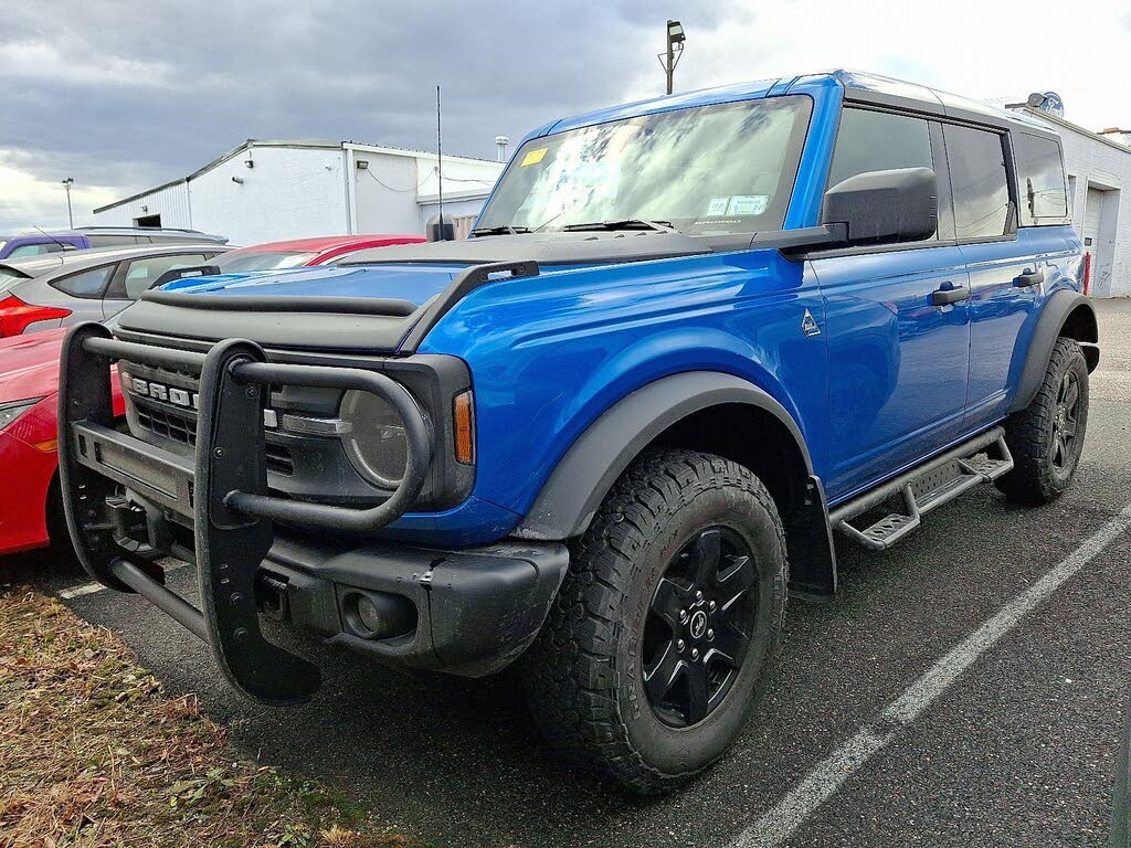 2024 Ford Bronco Black Diamond 4-Door 4WD