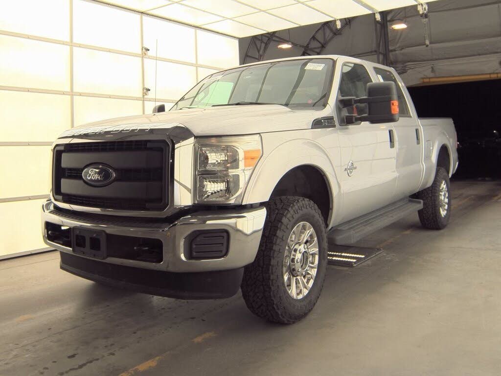 2016 Ford F-250 Super Duty XL Crew Cab 4WD