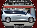 Chrysler Pacifica Touring FWD