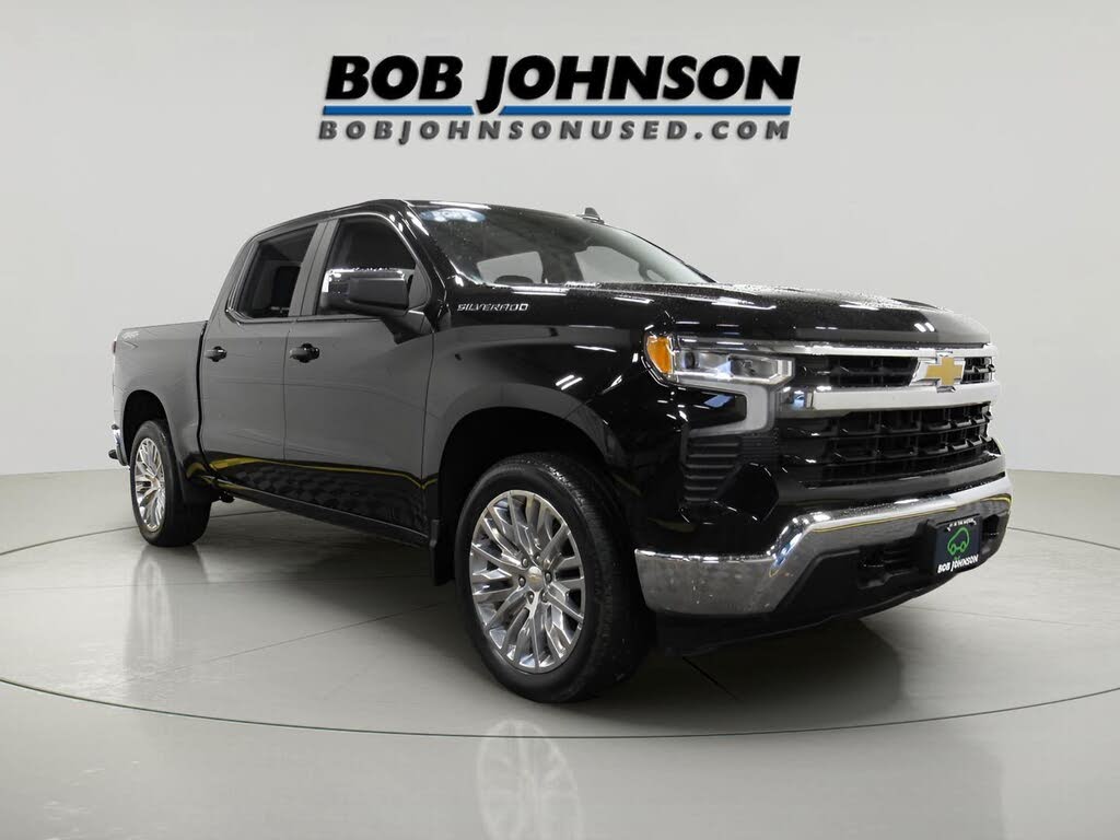 2025 Chevrolet Silverado 1500 LT Crew Cab 4WD