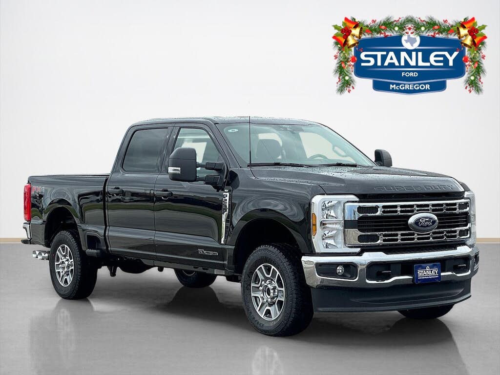 2025 Ford F-250 Super Duty XLT Crew Cab 4WD