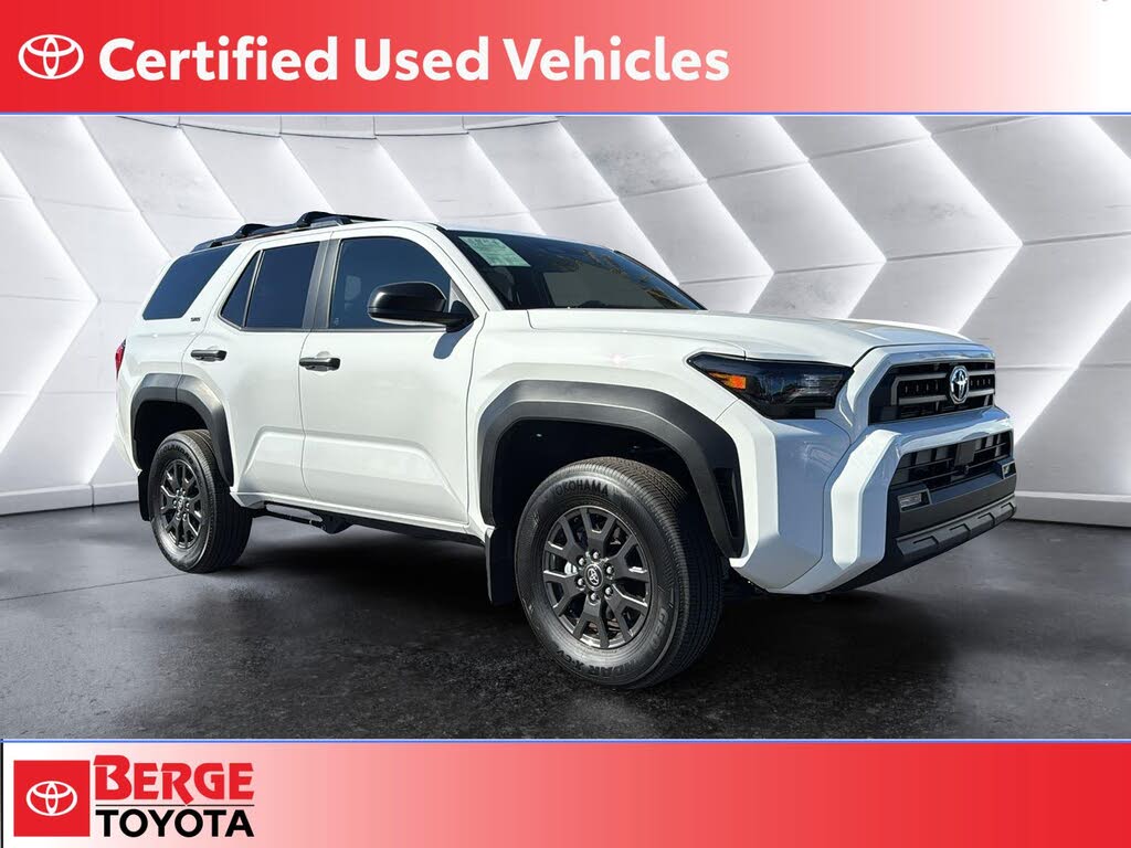 2025 Toyota 4Runner SR5 4WD