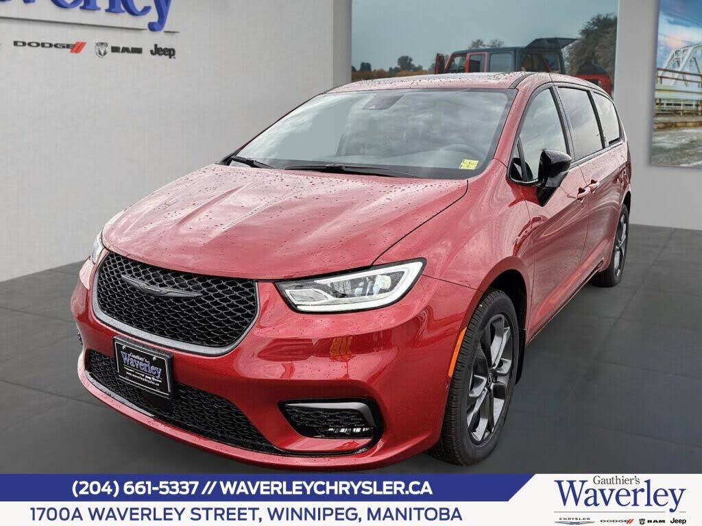 Chrysler Pacifica Select AWD 2026