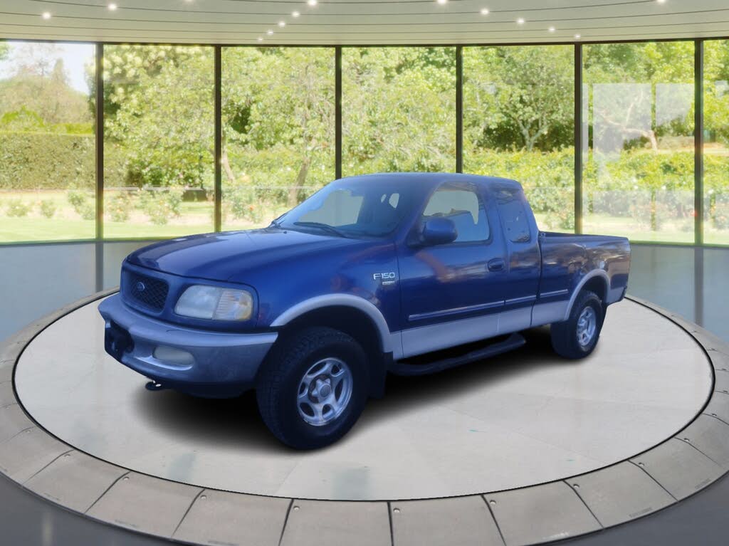 1998 Ford F-150 XL 4WD Extended Cab SB