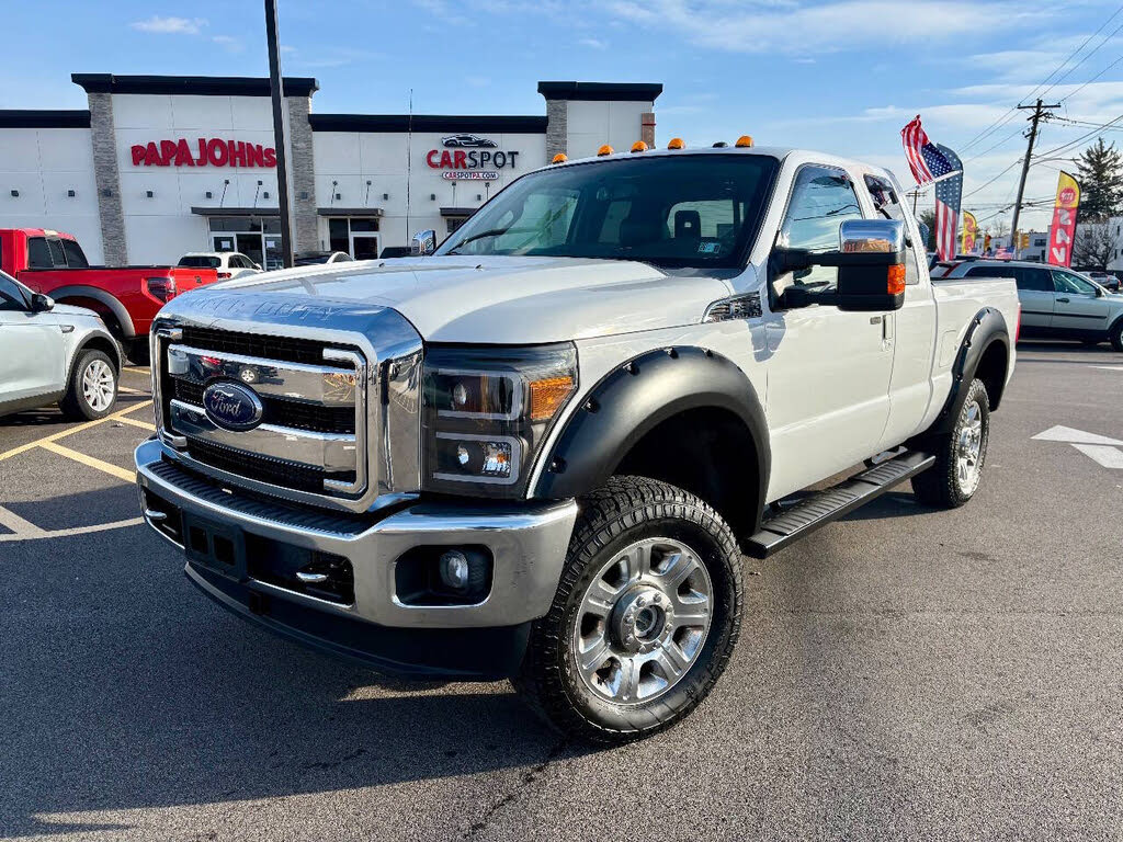 2015 Ford F-350 Super Duty Lariat SuperCab 4WD