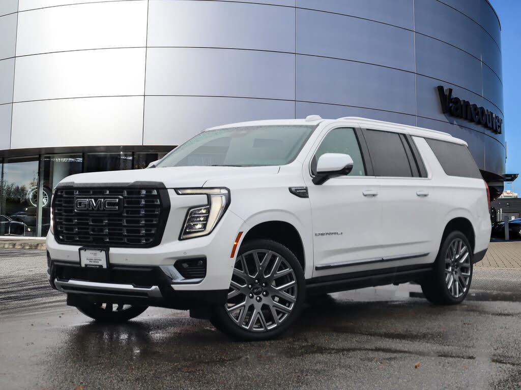 GMC Yukon XL Denali Ultimate 4WD 2025