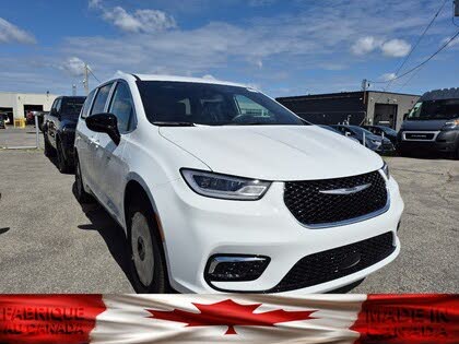 Chrysler Pacifica Select AWD 2026