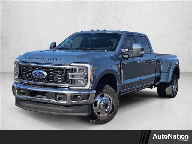 2023 Ford F-350 Super Duty Lariat Crew Cab LB DRW 4WD