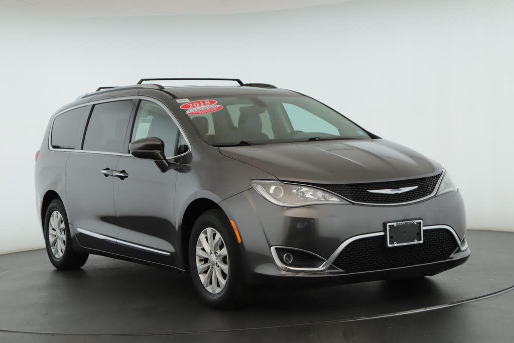 2018 Chrysler Pacifica Touring L FWD