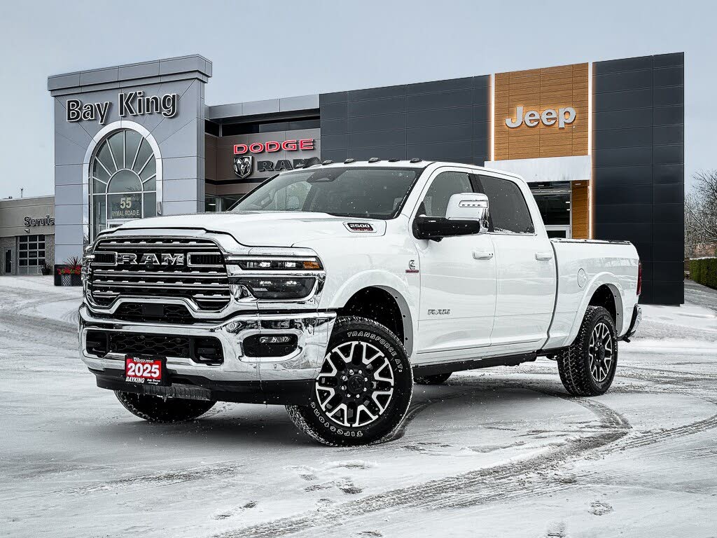 2025 RAM 2500 Limited Crew Cab 4WD