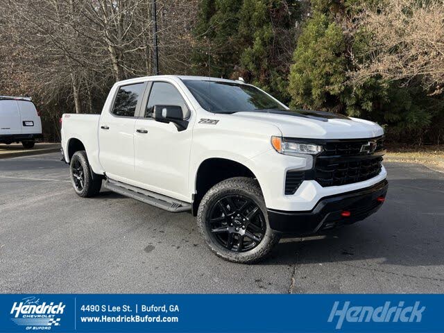 2026 Chevrolet Silverado 1500 LT Trail Boss Crew Cab 4WD