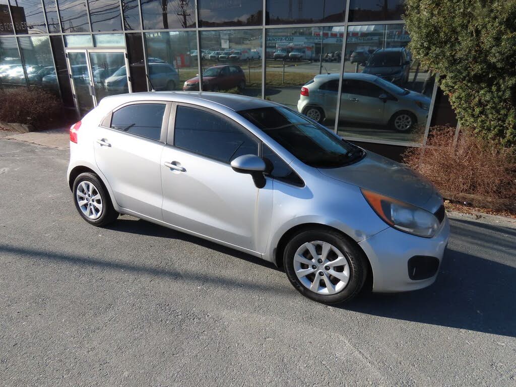 Kia Rio LX Plus 2012