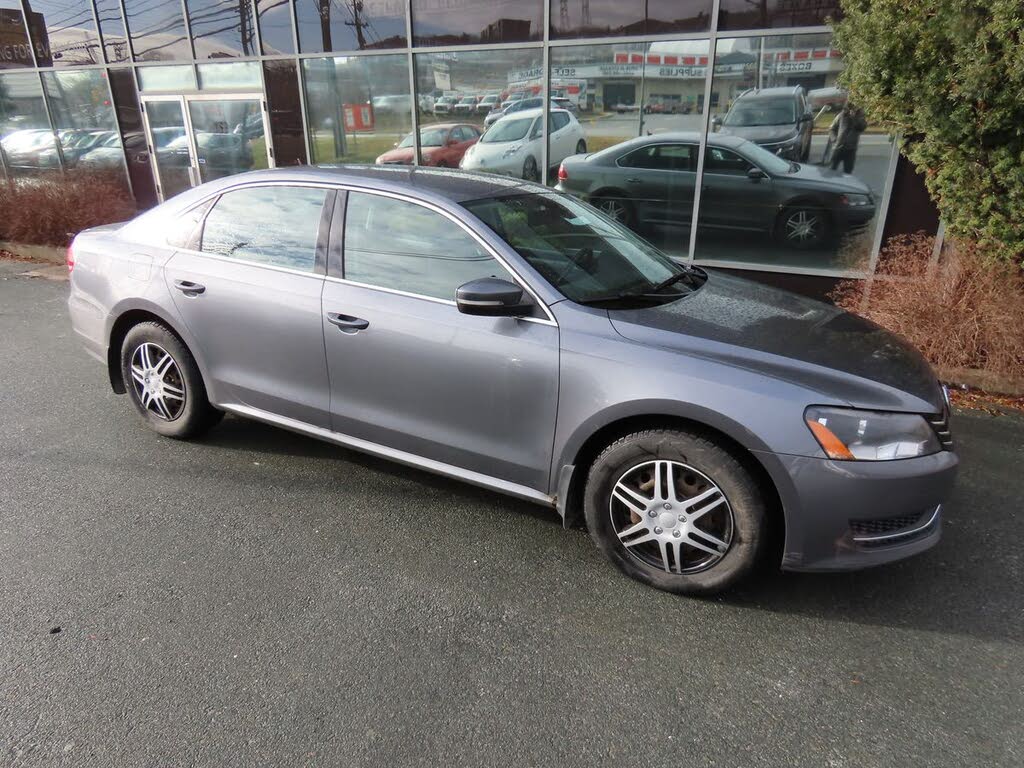 2014 Volkswagen Passat S 1.8