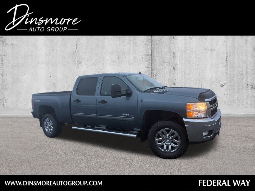 2011 Chevrolet Silverado 3500HD LT Crew Cab 4WD