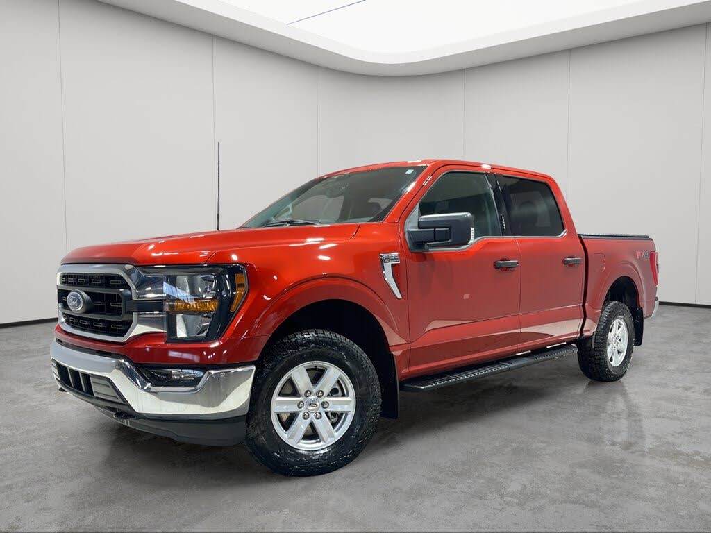 Ford F-150 XLT SuperCrew 4WD 2023