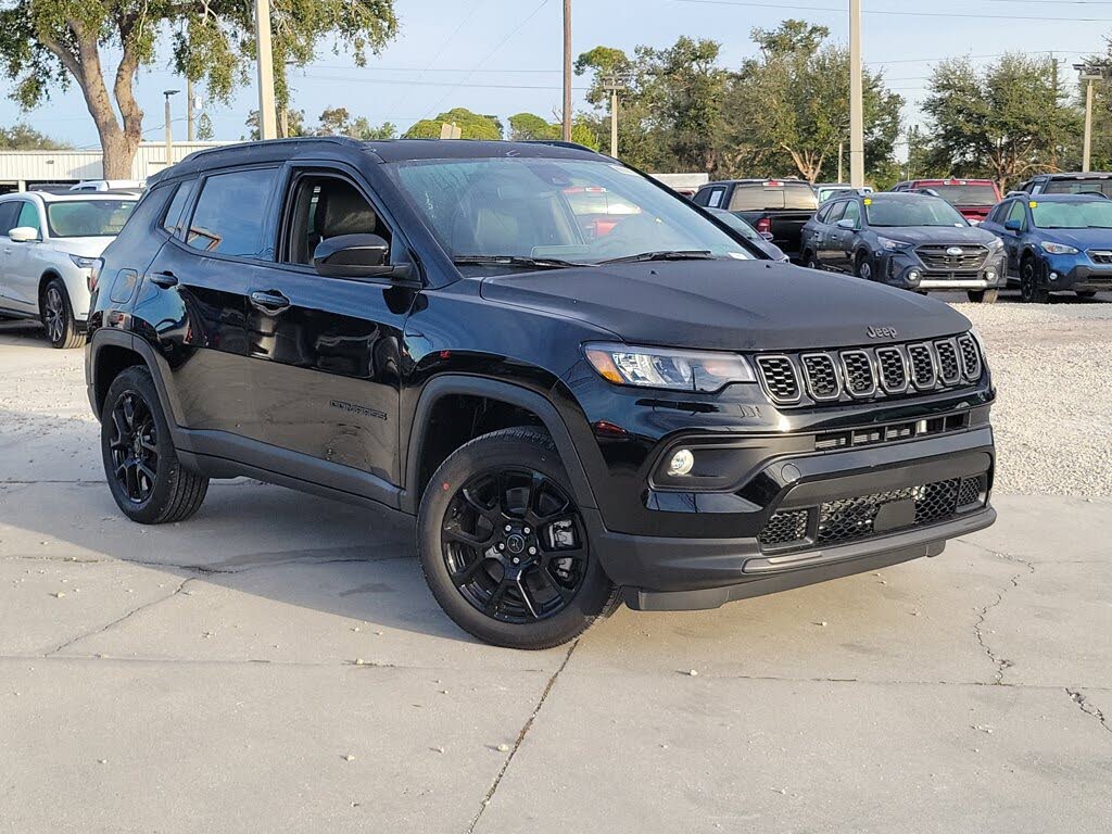 2026 Jeep Compass Latitude Altitude 4WD