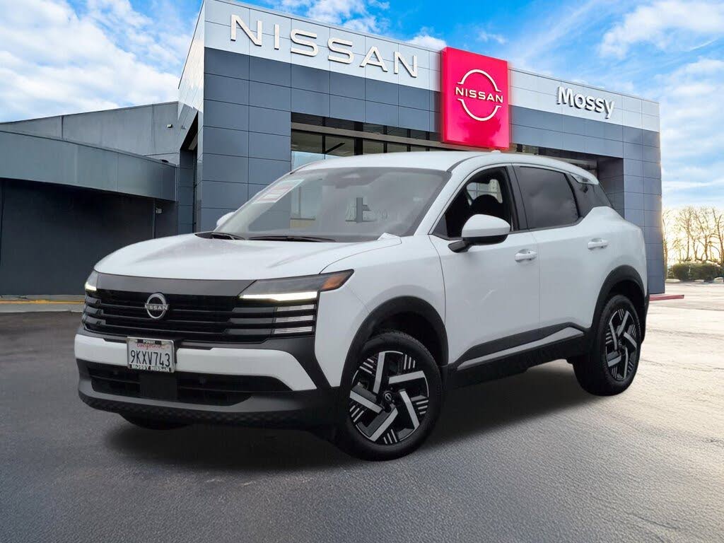 2025 Nissan Kicks SV FWD