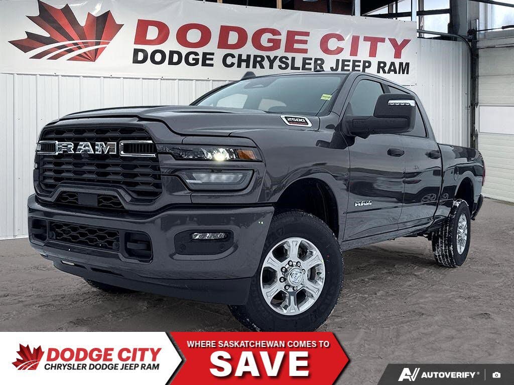 RAM 2500 Big Horn Crew Cab 4WD 2026