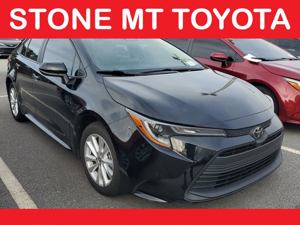 2024 Toyota Corolla LE FWD