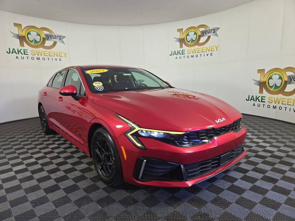2025 Kia K5 LXS FWD