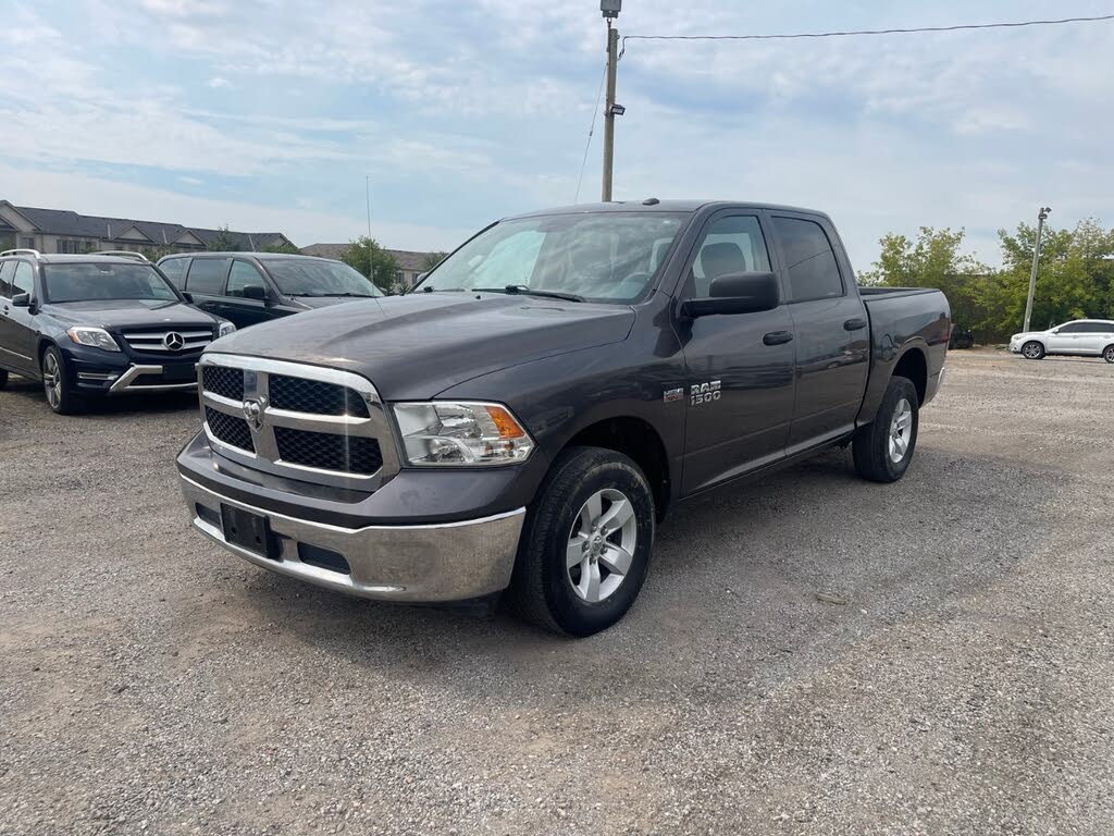 2018 RAM 1500 Express Crew Cab 4WD