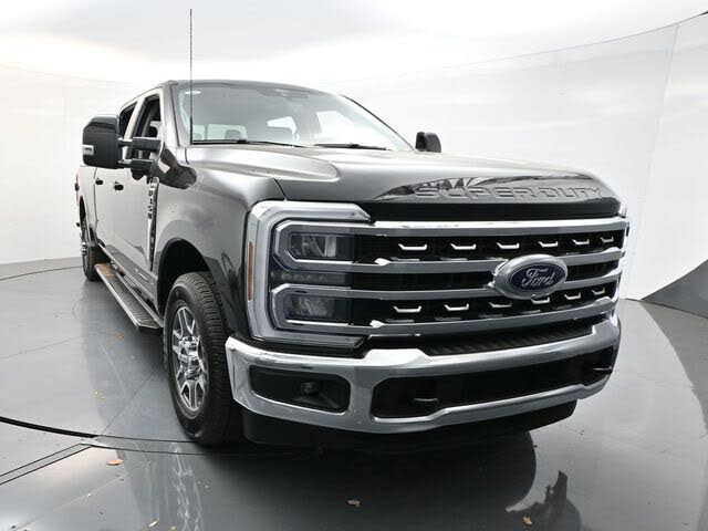 2026 Ford F-350 Super Duty Lariat Crew Cab RWD