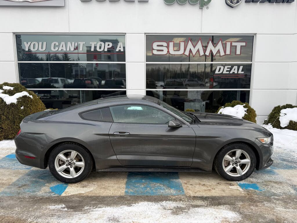 Ford Mustang V6 Coupe RWD 2017