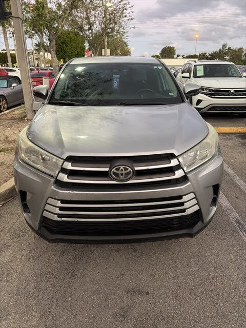 2018 Toyota Highlander LE
