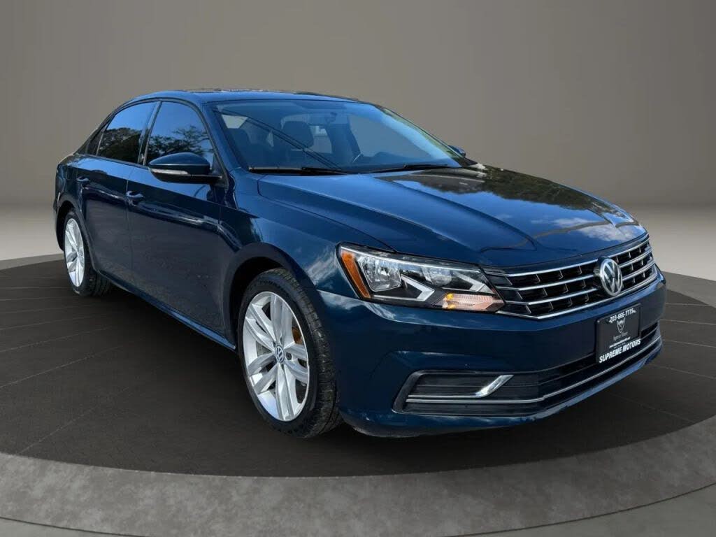 2019 Volkswagen Passat 2.0T Wolfsburg FWD