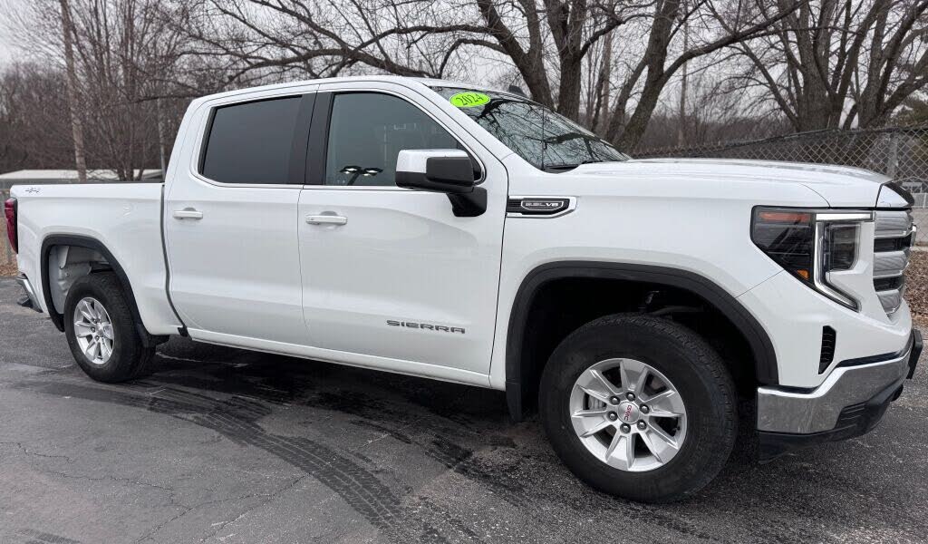 2024 GMC Sierra 1500 SLE Crew Cab 4WD