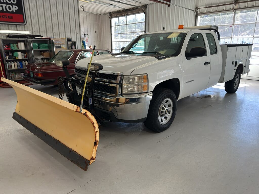 2011 Chevrolet Silverado 3500HD Work Truck Extended Cab LB 4WD
