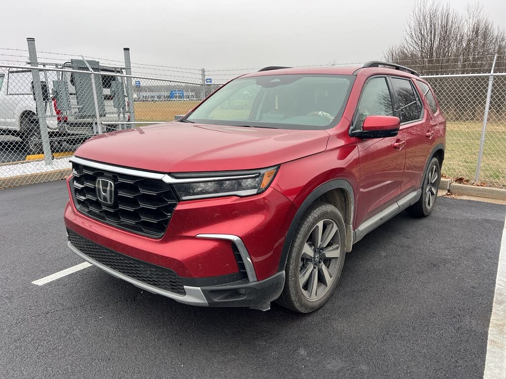 2025 Honda Pilot Touring AWD
