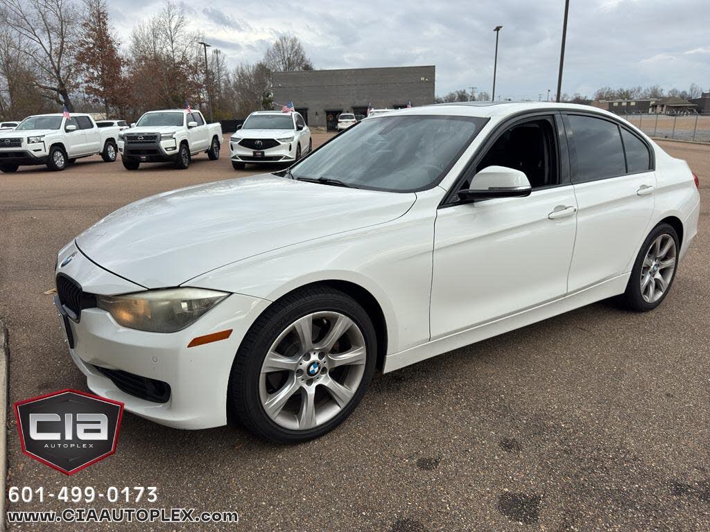 2015 BMW 3 Series 320i Sedan RWD