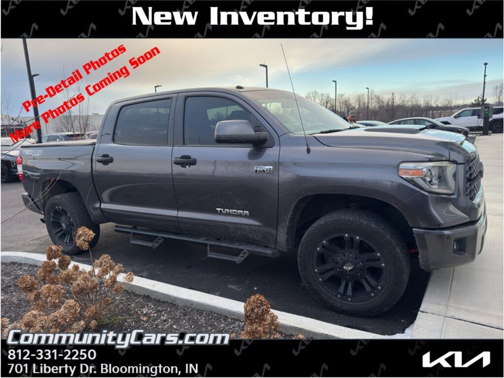 2018 Toyota Tundra SR5 CrewMax 5.7L FFV 4WD