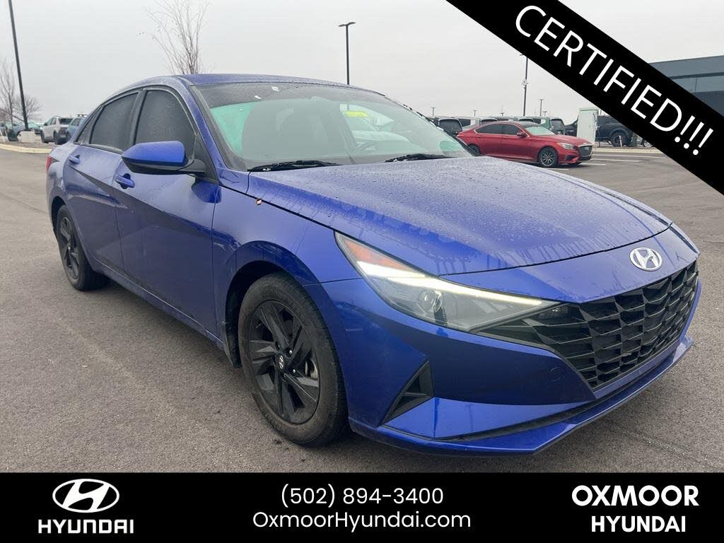 2023 Hyundai Elantra SEL FWD