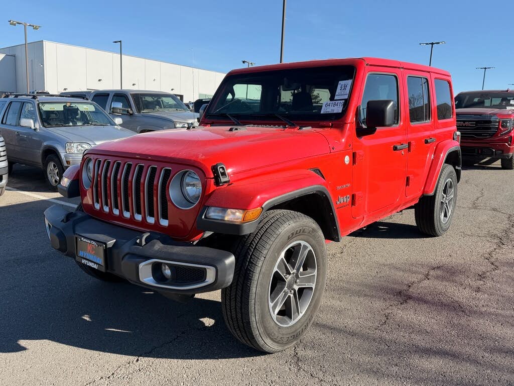 2023 Jeep Wrangler Sahara 4-Door 4WD