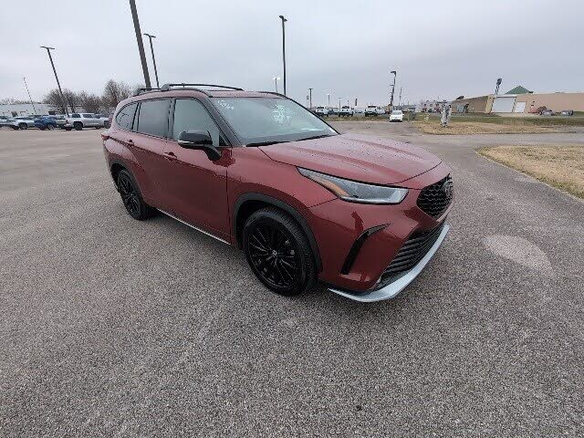 2023 Toyota Highlander XSE FWD