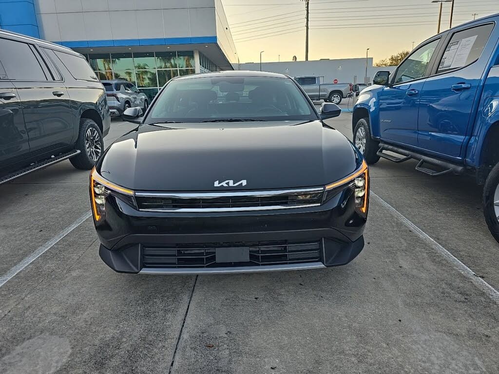 2025 Kia K4 EX FWD