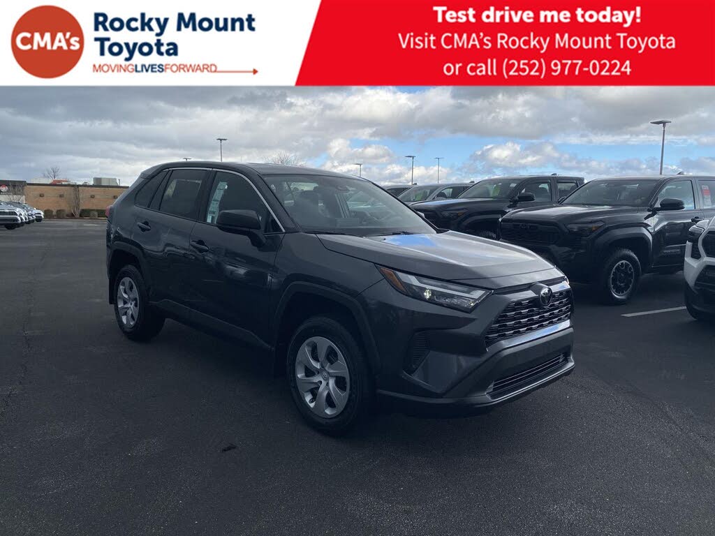 2025 Toyota RAV4 LE FWD