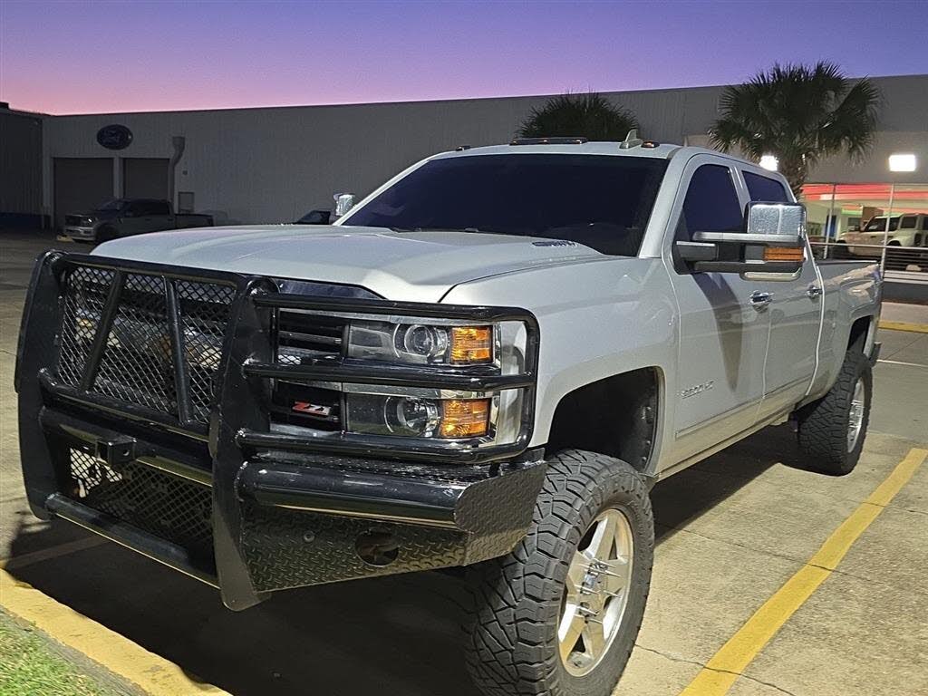 2015 Chevrolet Silverado 2500HD LTZ Crew Cab 4WD