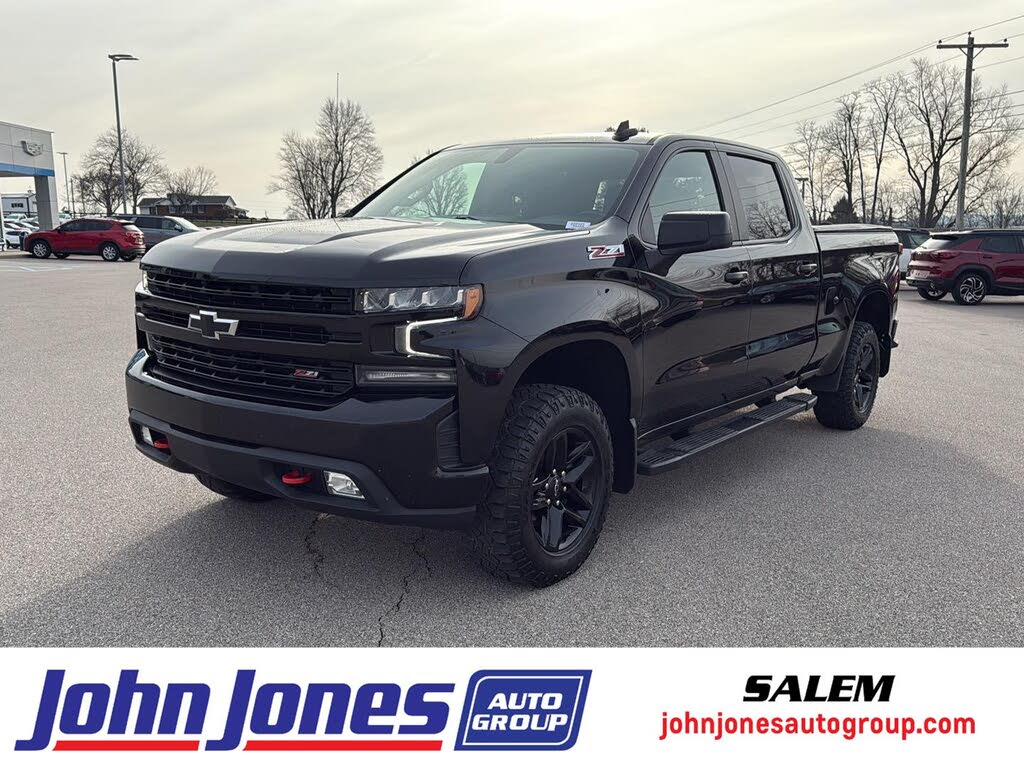 2022 Chevrolet Silverado 1500 LT Trail Boss Crew Cab 4WD