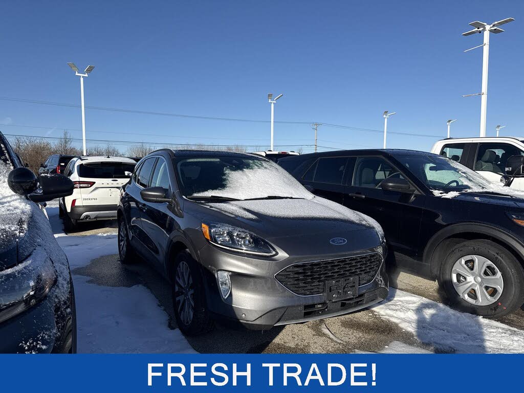 2022 Ford Escape Titanium AWD
