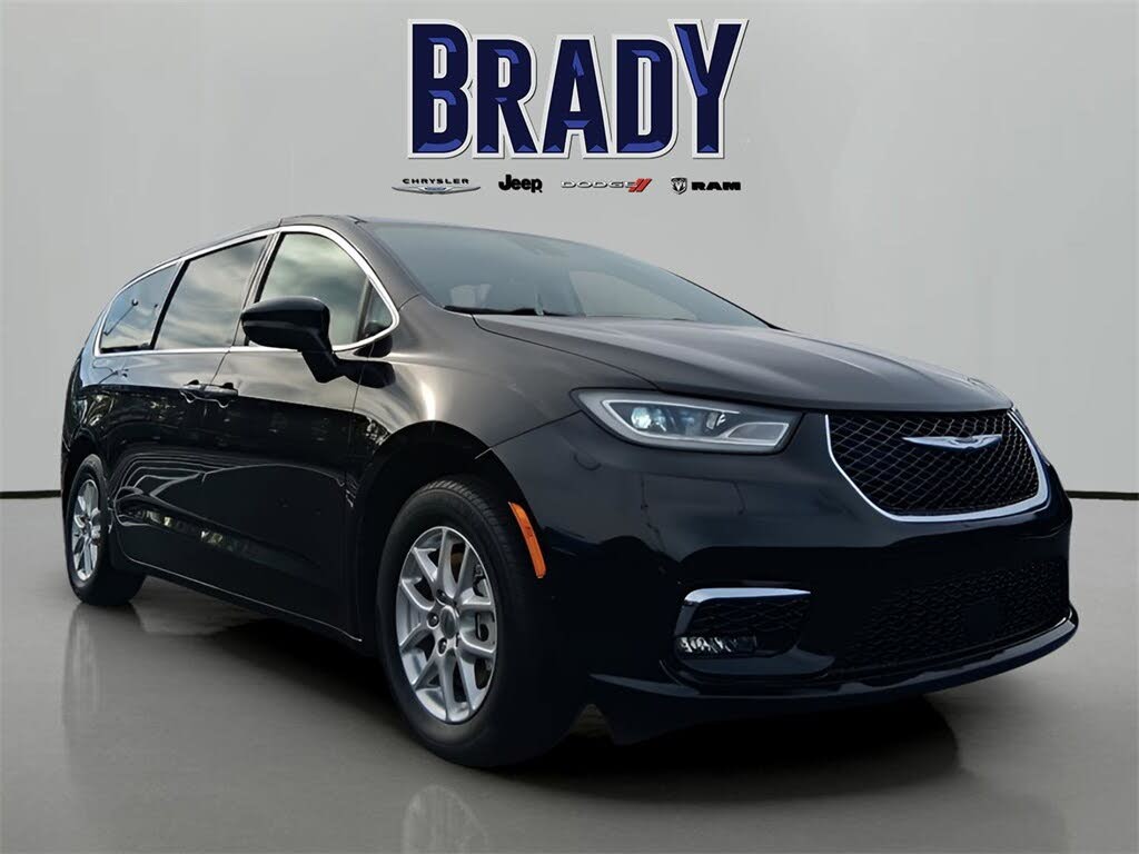 2024 Chrysler Pacifica Touring L FWD