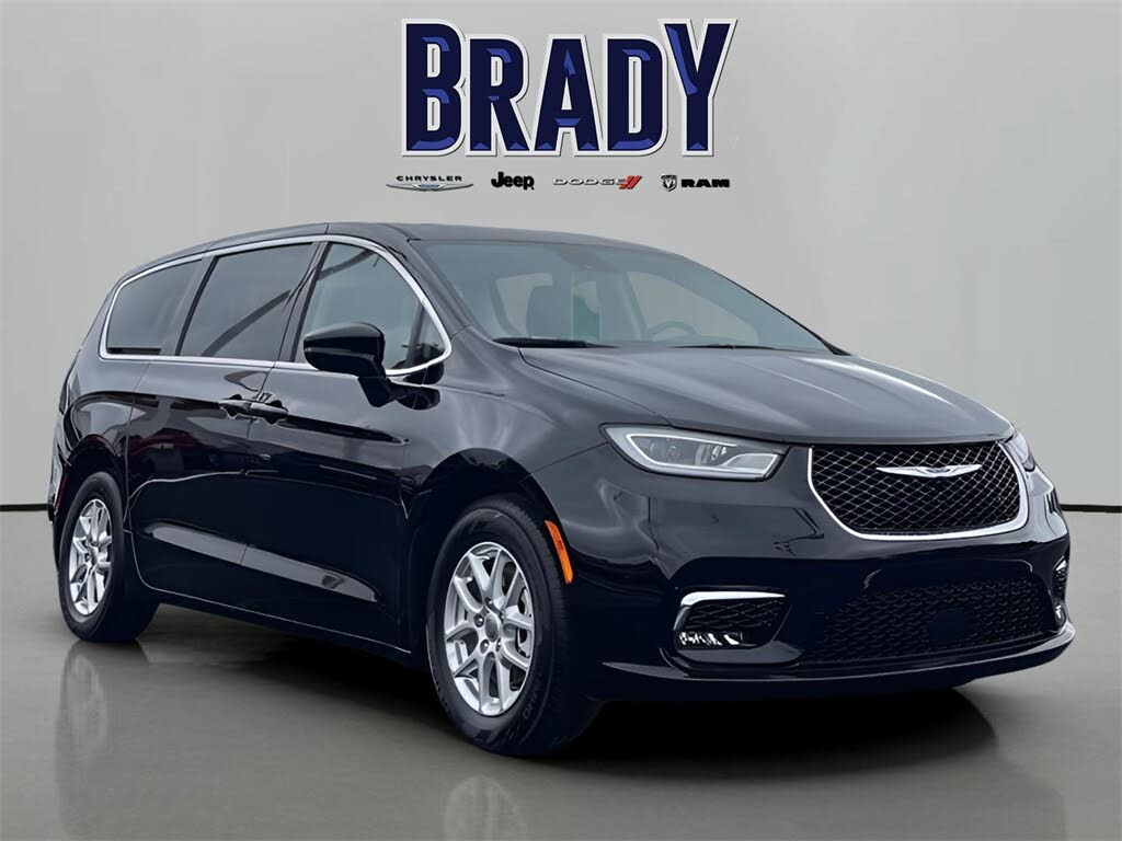 2024 Chrysler Pacifica Touring L FWD