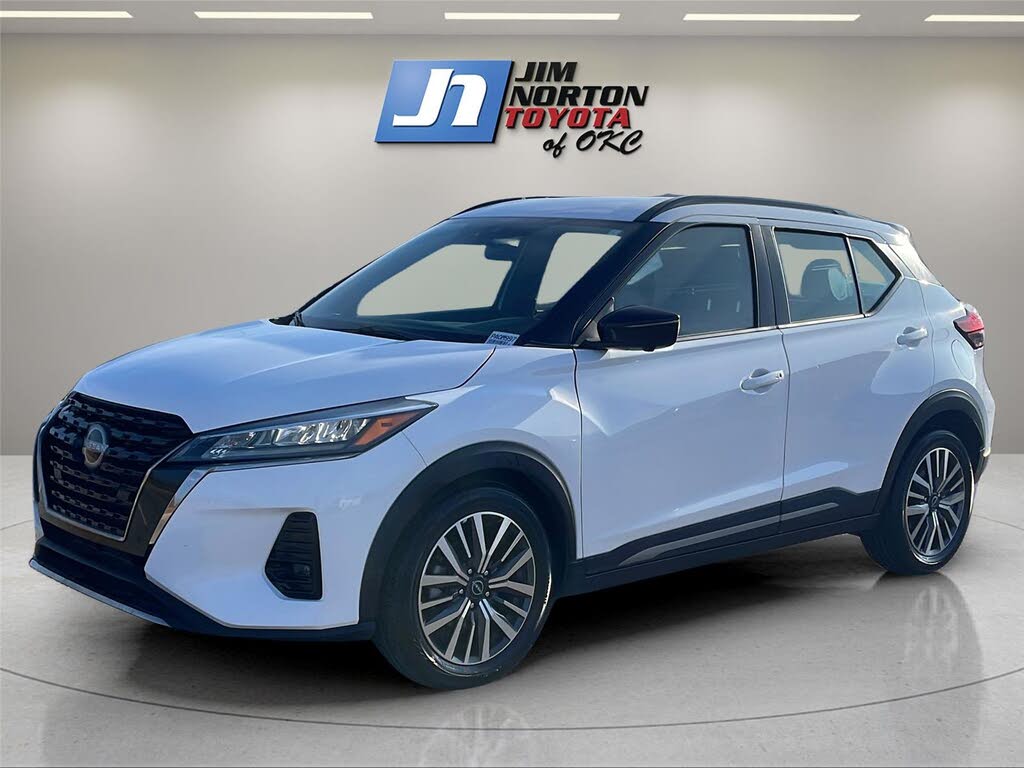 2024 Nissan Kicks SR FWD