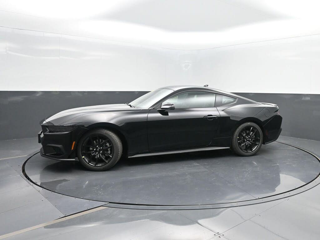 2025 Ford Mustang EcoBoost Premium Fastback RWD